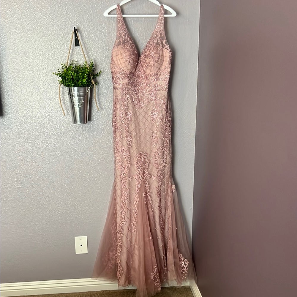 Nox Anabel Dusty Pink Mermaid Trumpet Gown – Size 12 (New with Tags)